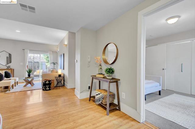 Image 3 of 35 For 1095 67th St