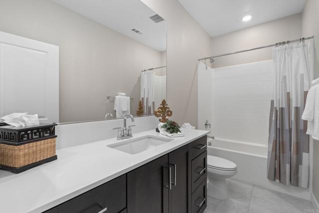 Detail Gallery Image 28 of 42 For 1220 Sunrise View #101,  San Marcos,  CA 92078 - 3 Beds | 2/1 Baths