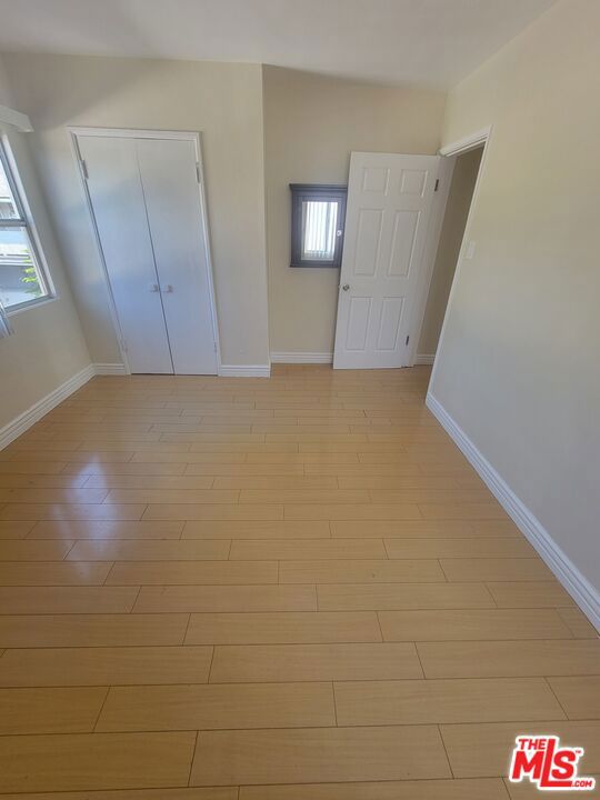 5306 Vantage Avenue, Valley Village CA: https://media.crmls.org/mediaz/e591139c-0fd9-48b9-b6c0-0ba9fd612fdb.jpg
