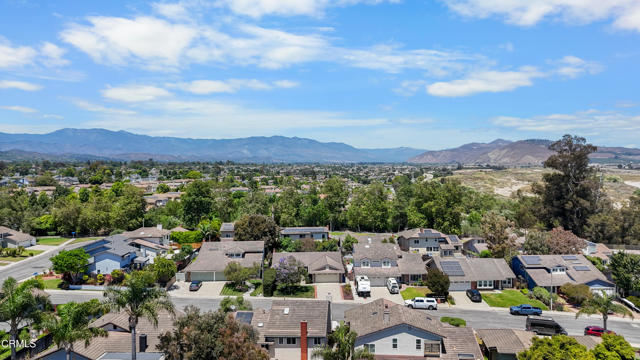 1684 San Joaquin Avenue, Ventura CA: https://media.crmls.org/mediaz/e5919684-476a-4edf-9bec-9d6b2ba28ba1.jpg