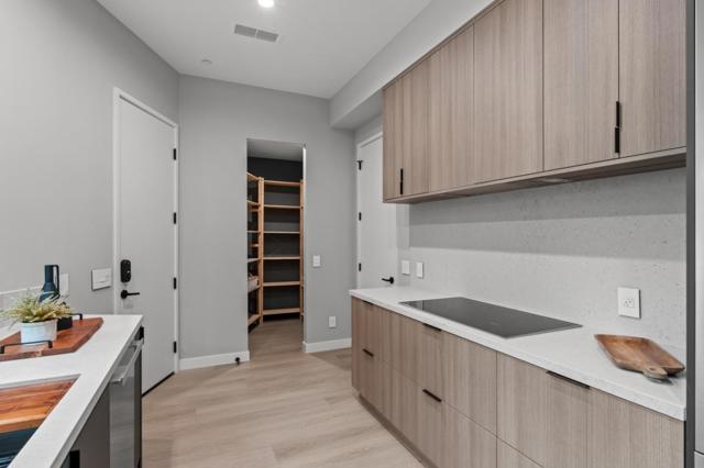 90 Crescent Drive, Palo Alto CA: https://media.crmls.org/mediaz/e591bcba-e6b3-40b0-92cd-2cafb6b2da5d.jpg