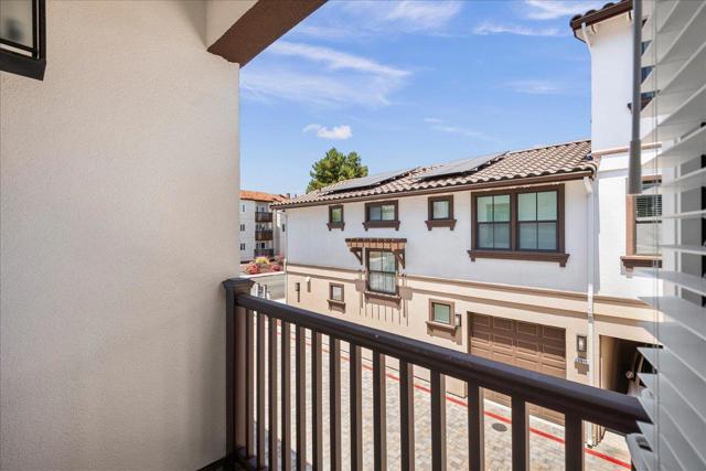 224 Carroll Street, Sunnyvale CA: https://media.crmls.org/mediaz/e59216d6-cff2-4e3d-a4ff-d373d8af6af4.jpg