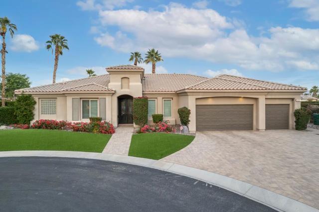 49700 Althea Court, La Quinta CA: https://media.crmls.org/mediaz/e5928fca-a032-4168-bcbe-d2a561f6faf8.jpg