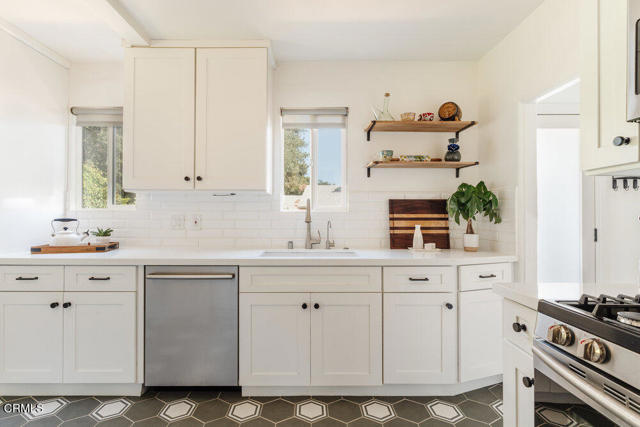 Detail Gallery Image 13 of 28 For 464 Westgate St, Pasadena,  CA 91103 - 2 Beds | 1 Baths