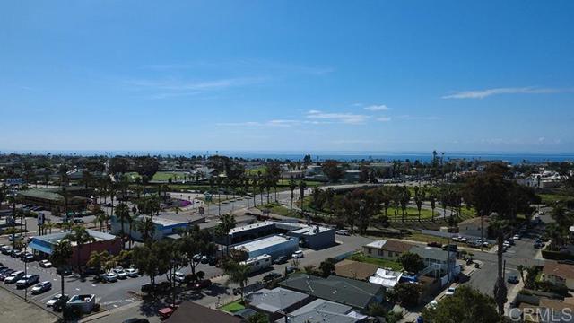 Detail Gallery Image 9 of 12 For 1432 Buena St, Oceanside,  CA 92058 - – Beds | – Baths