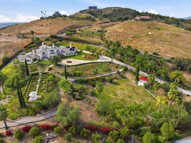 Detail Gallery Image 61 of 74 For 3611 Monserate Hill Ct, Fallbrook,  CA 92028 - 4 Beds | 4/1 Baths