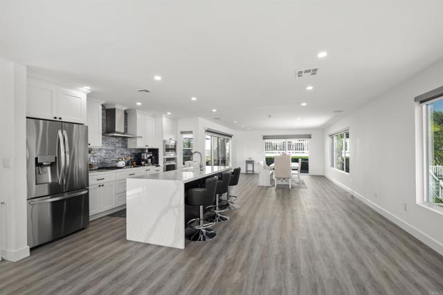 Detail Gallery Image 17 of 75 For 3120 Poe St, San Diego,  CA 92106 - 3 Beds | 2 Baths