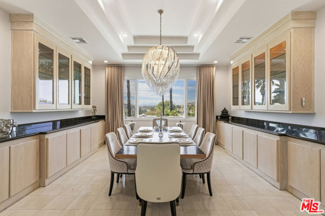 24366 La Masina Court, Calabasas CA: https://media.crmls.org/mediaz/e597437b-b5c3-40a5-bae9-944c2405463c.jpg