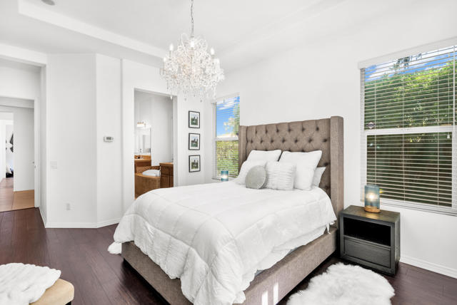 Image 12 of 32 For 105 Shoreline Drive