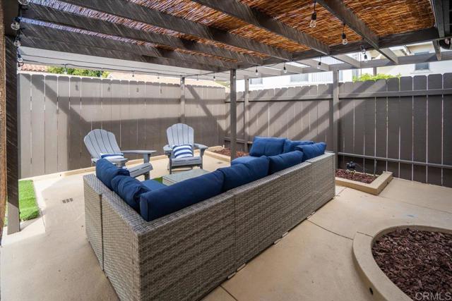2604 06 Juan Street, San Diego CA: https://media.crmls.org/mediaz/e59a50ca-48c3-439b-97cc-c325dcd171df.jpg