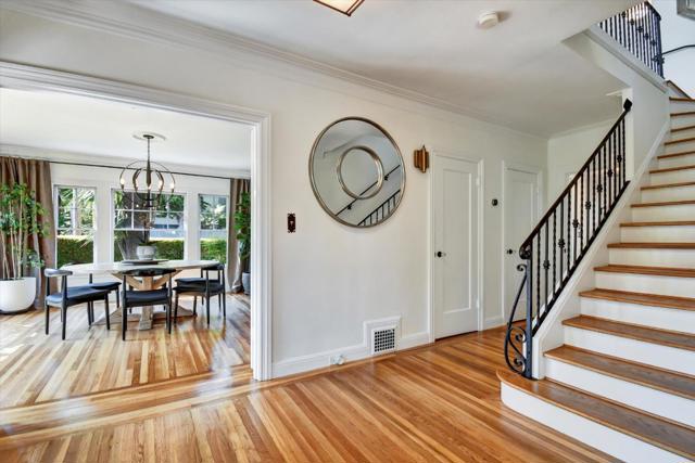 901 Laurel, San Mateo CA: https://media.crmls.org/mediaz/e59aa063-e39b-4f24-beb9-6a740b824946.jpg