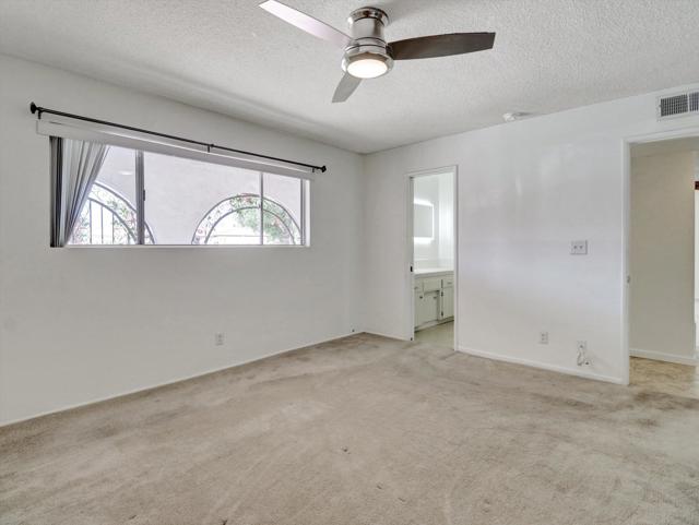 9980 Hoylake Road, Desert Hot Springs CA: https://media.crmls.org/mediaz/e59ab716-9c82-4595-abbb-d01629bbf1fe.jpg