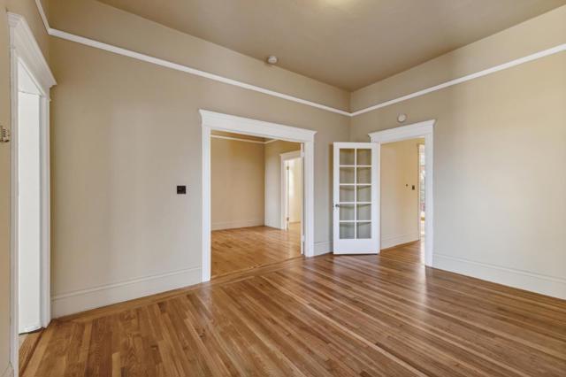 3234 Clement Street, San Francisco CA: https://media.crmls.org/mediaz/e59ac548-c379-4916-83e3-9e6f58826cba.jpg