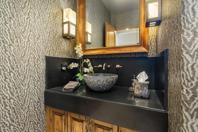 Image 31 of 69 For 49841 Canyon View Drive