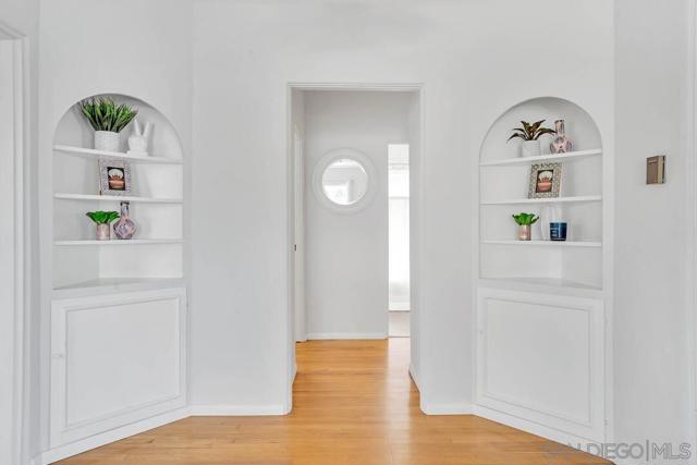 4467 Long Branch Ave, San Diego CA: https://media.crmls.org/mediaz/e59b8a9b-69b8-4523-99da-e278d00b0df9.jpg