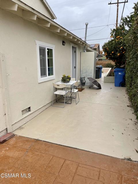 2261 Athens Avenue, Simi Valley CA: https://media.crmls.org/mediaz/e59ba3be-f76e-43b1-aa6f-8c4d2e85fa99.jpg