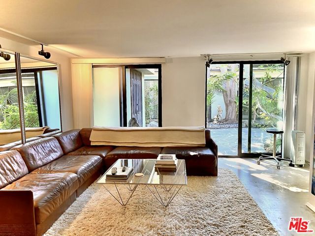 Drew Fenton | 30611 Las Estrellas Drive Malibu CA | MLS: 7274899