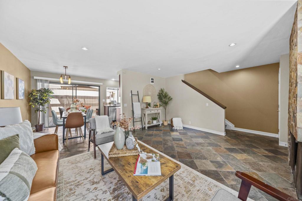 2710 Ariane Drive - photo 10