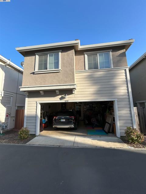 1279 Eucalyptus Dr, Vallejo CA: https://media.crmls.org/mediaz/e59cb1d5-e802-4882-9c51-7f1405b2a359.jpg
