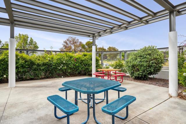 2441 Constitution Drive, Livermore CA: https://media.crmls.org/mediaz/e59ccba2-b4d6-4d31-b88b-2d6ed1baaea0.jpg