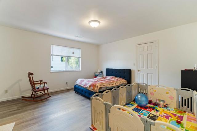 436 Sanford Avenue, Richmond CA: https://media.crmls.org/mediaz/e59d82cb-914e-4bd3-b483-1d7a3e99232e.jpg