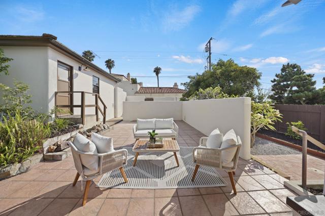 4427 Osprey St, San Diego CA: https://media.crmls.org/mediaz/e59decc8-2e90-4721-922e-f78ee6f254e4.jpg