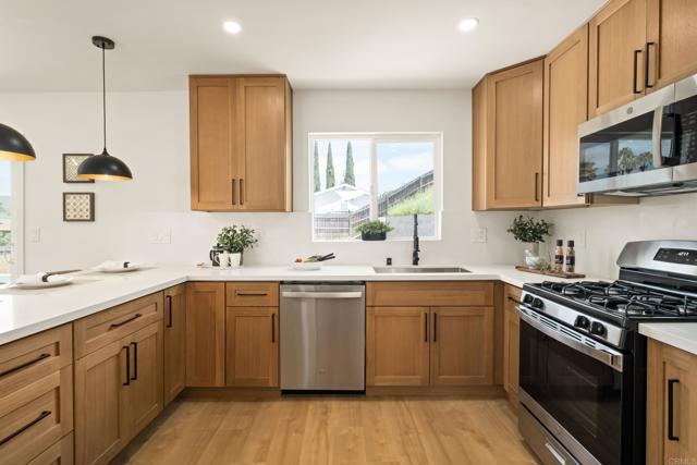 10107 Strathmore Drive, Santee CA: https://media.crmls.org/mediaz/e59eb392-8a1f-4c08-910c-d8218bade4c2.jpg