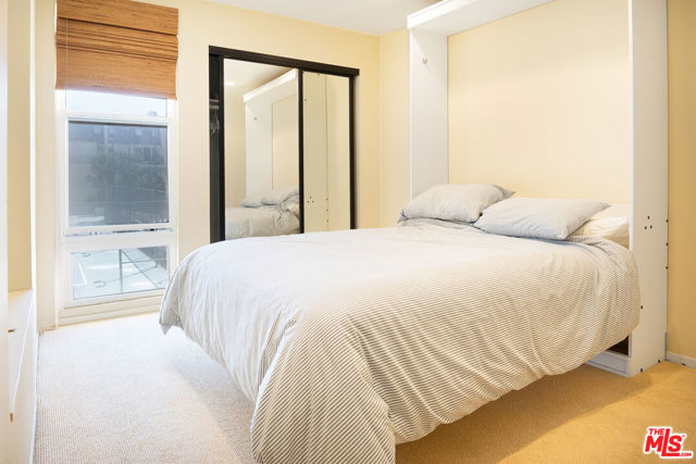 23901 Civic Center Way, Malibu CA: https://media.crmls.org/mediaz/e59eb818-b237-403a-ac8c-50c1052340b0.jpg