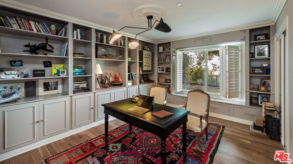 10900 Terryview DriveStudio City img 13
