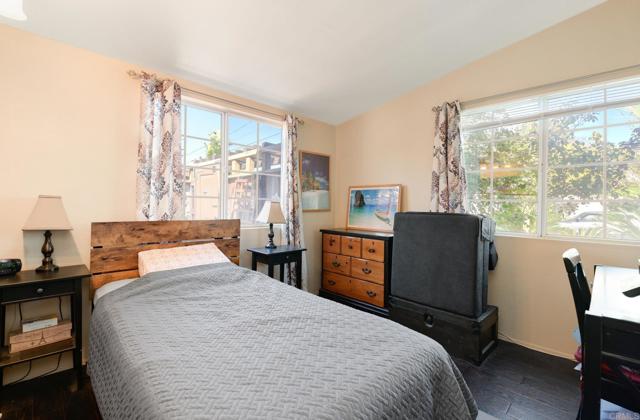 Detail Gallery Image 5 of 28 For 4666 Shoshoni Ave, San Diego,  CA 92117 - 3 Beds | 1 Baths