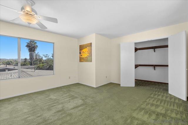 13752 Frame Rd, Poway CA: https://media.crmls.org/mediaz/e5a0c9df-cf0f-4270-917d-496ac6fd7194.jpg
