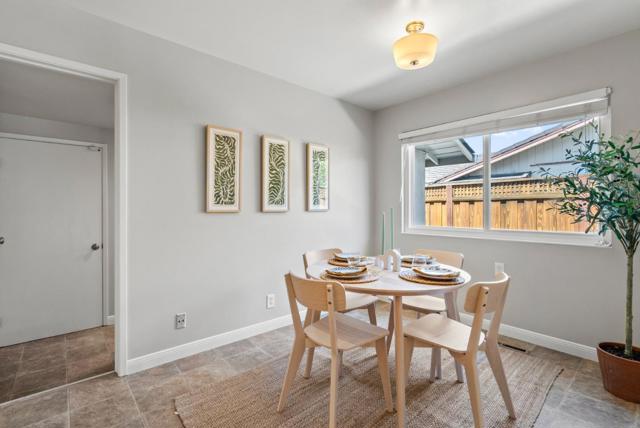 2369 Walden Square, San Jose CA: https://media.crmls.org/mediaz/e5a24800-1097-43fb-ae8e-072d29ce2e4f.jpg