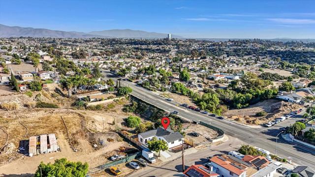 323 S 65th Street, Encanto CA: https://media.crmls.org/mediaz/e5a3dc3e-a112-4e60-ad18-8559d8b3ff66.jpg