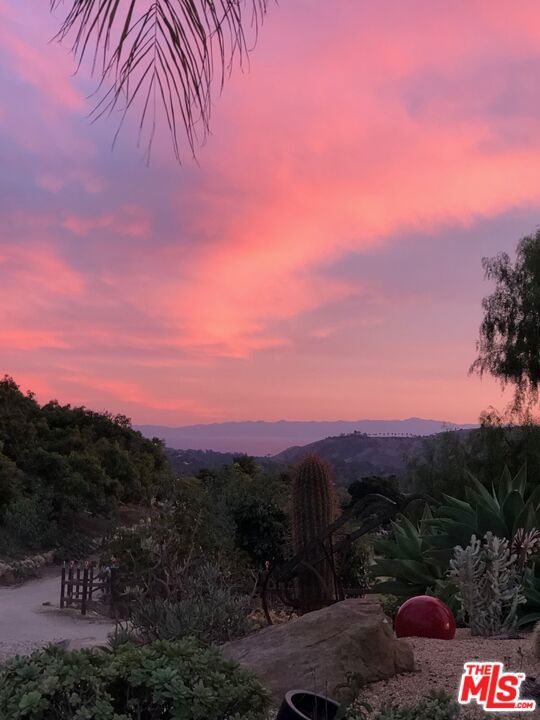3756 FOOTHILL ESTATE (Private Lane) Road, Santa Barbara CA: https://media.crmls.org/mediaz/e5a456e2-93ca-4150-9046-5c4a5bf013e0.jpg