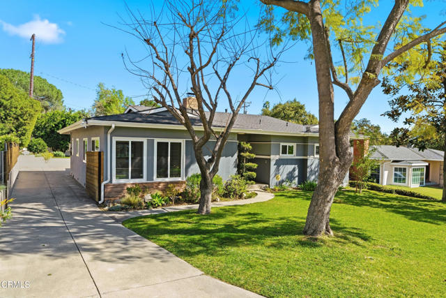 442 Crestvale Drive, Sierra Madre CA: https://media.crmls.org/mediaz/e5a4c3ef-934b-4e24-b098-85128dc4b681.jpg