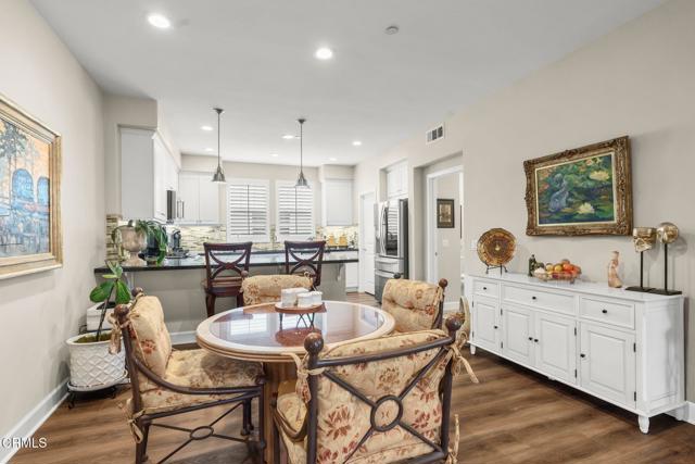 Detail Gallery Image 8 of 46 For 3729 Islander Walk, Oxnard,  CA 93035 - 4 Beds | 3/1 Baths