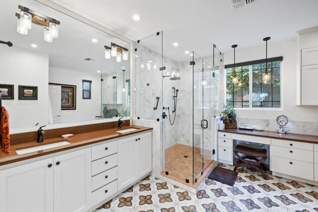 56708 Palms Drive, La Quinta CA: https://media.crmls.org/mediaz/e5a57645-7ad9-4aa6-a629-ddbecd8067b3.jpg