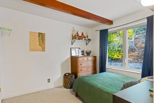 23185 Old Santa Cruz Highway, Los Gatos CA: https://media.crmls.org/mediaz/e5a6638f-bf0d-443f-9c98-94f06e2322f5.jpg