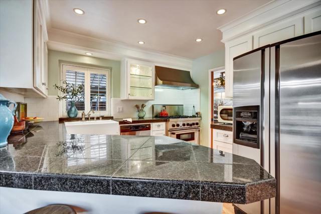 1525 Saint Francis Drive, San Jose CA: https://media.crmls.org/mediaz/e5a6a656-e608-4527-8346-b6a051d2ee5a.jpg