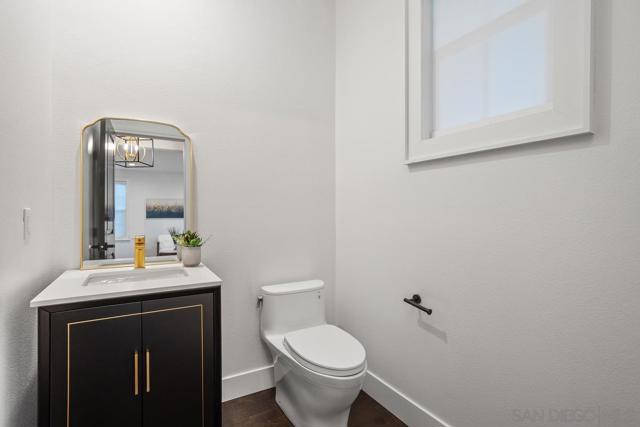 2807 California Poppy Street, Escondido CA: https://media.crmls.org/mediaz/e5a900a9-20c6-46e5-9cd0-9f503c48f818.jpg