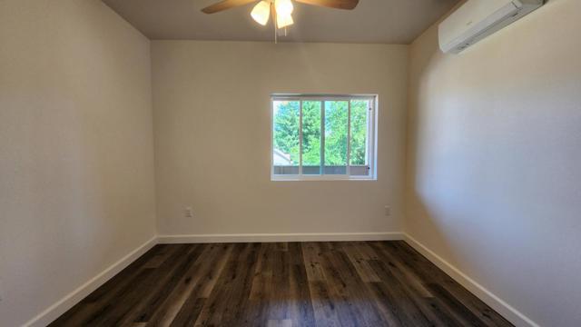 728 W 1st Avenue, Chico CA: https://media.crmls.org/mediaz/e5a9ebb3-f717-4bf4-9a07-230385ebbd0b.jpg