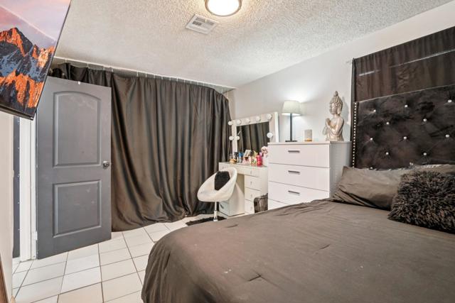 Image 17 of 44 For 2154 Riviera Circle
