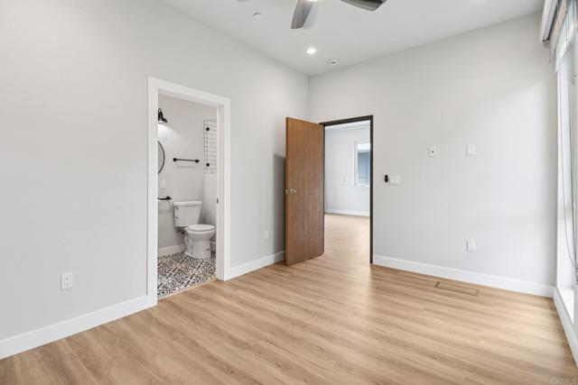 Detail Gallery Image 19 of 52 For 139 Almond Street #41,  Fallbrook,  CA 92028 - 5 Beds | 5/1 Baths