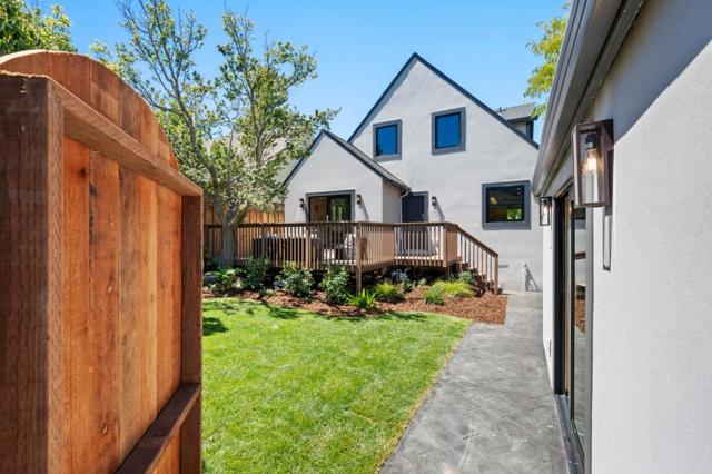 2205 Adeline Drive, Burlingame CA: https://media.crmls.org/mediaz/e5ab7aa4-5496-455c-bce2-c7224cc1c183.jpg
