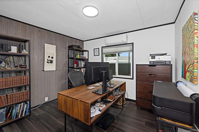 9100 Single Oak Dr, Lakeside CA: https://media.crmls.org/mediaz/e5ac6c58-5363-471c-9e48-3836fc491df0.jpg