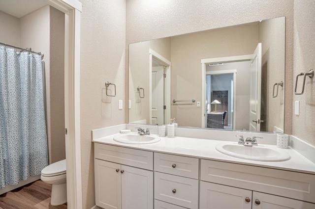 2143 Lavender Place, Rio Vista CA: https://media.crmls.org/mediaz/e5ae4ebe-a002-4f15-bda0-ce08d1d14a77.jpg