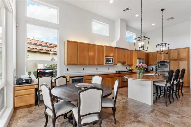 Image 8 of 47 For 79910 Mission Dr E Drive