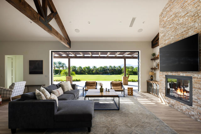 79665 Avenue 38, Indio CA: https://media.crmls.org/mediaz/e5ae9aef-32b8-447a-ac0a-0beef9b07996.jpg