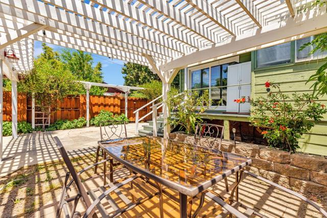 7449 Church Street, Gilroy CA: https://media.crmls.org/mediaz/e5aee27f-8429-4b46-a6ce-a86e1cc2766e.jpg