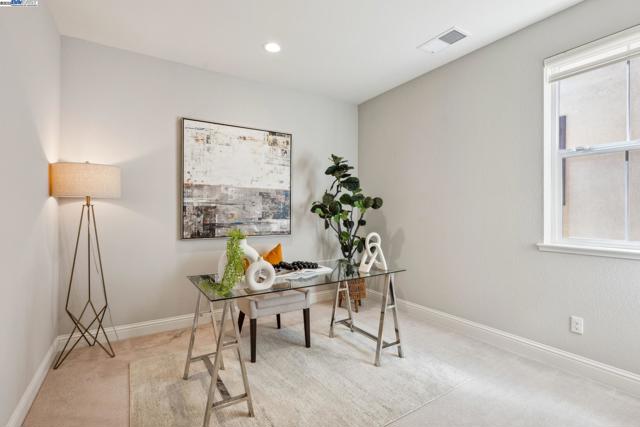 Image 36 of 60 For 29761 Cantera Dr